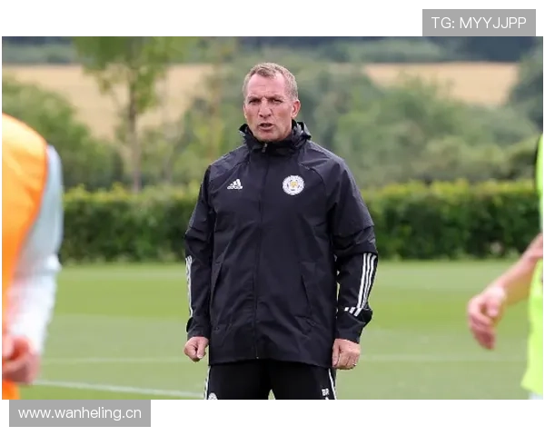 麦迪逊无球跑动与前插进攻分析