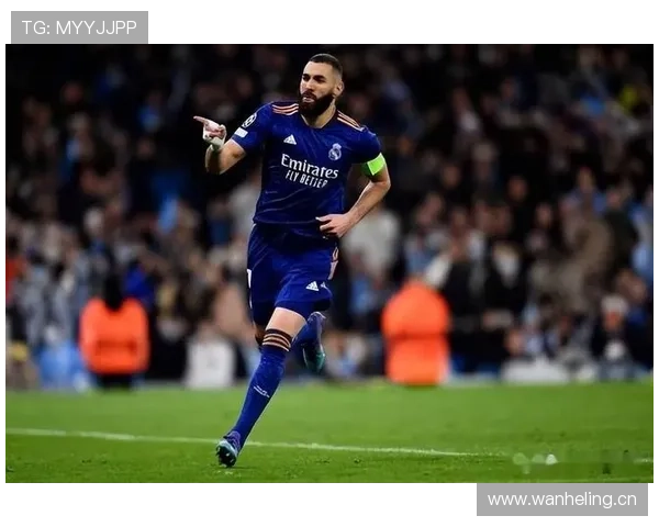 本泽马离开皇马决策评估：战术角色与团队转型适配性