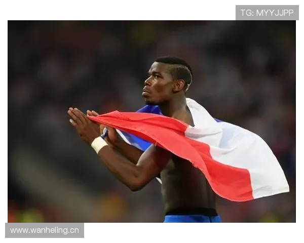 博格巴与坎特在控球偏向与传球结构上出现显著分散趋势