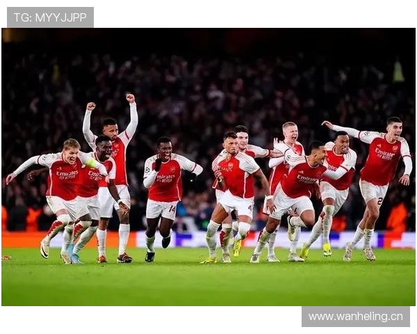 阿森纳进攻层次从边路到中路的变化，阶段性表现对赛季走势形成制约